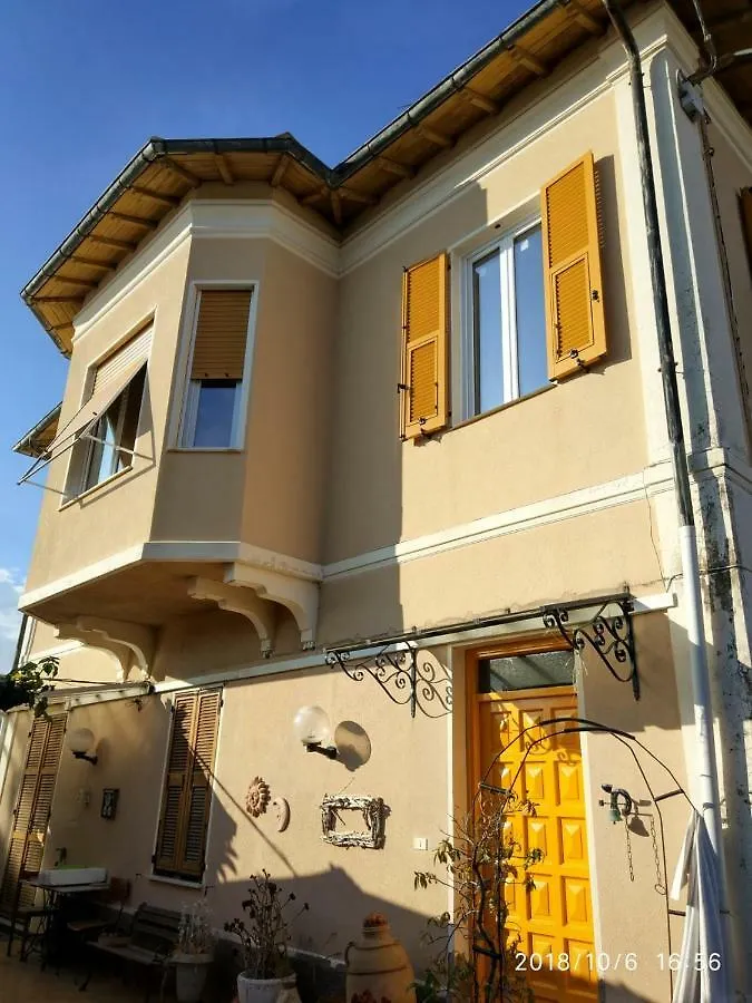 Ca' Federica Villa Vallecrosia 0*,  Italy